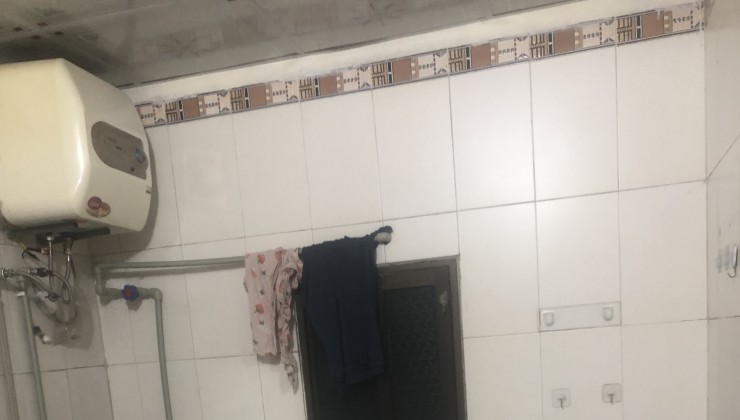 Bán nhà phố Trương Định , 23m x 5 tầng , 1 tỷ 650, LH 0945676597