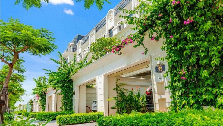 Gia đình cần bán gấp căn liền kề 4 tầng  80m2 - 3 tầng - tại khu An Lạc, Hà Nội