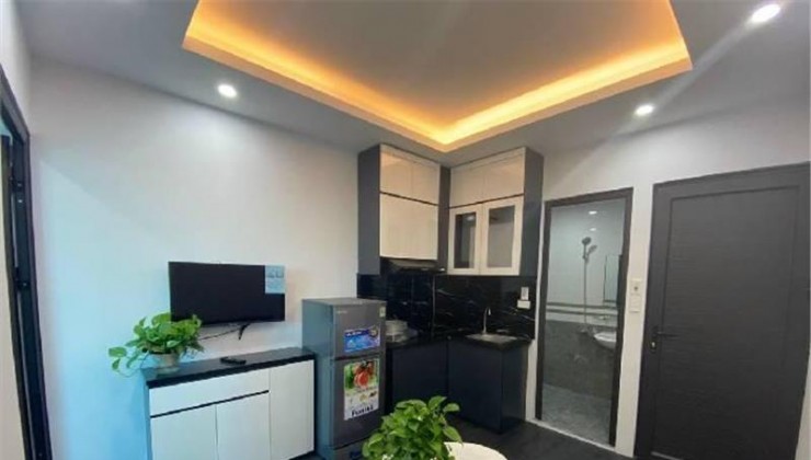 Tòa CHDV Cao cấp Nguyễn Văn Huyên, 50M2, 8,6 Tỷ, 5T, Nhà mới đẹp, Dòng tiền ổn định