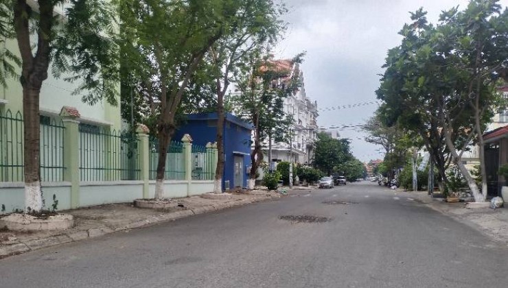 BÁN 75.1 M2 HẺM XE TẢi NI SƯ HUỲNH LIÊN -
CÓ DÒNG TIỀN CHO THUÊ 200 Triệu / 1 NĂM