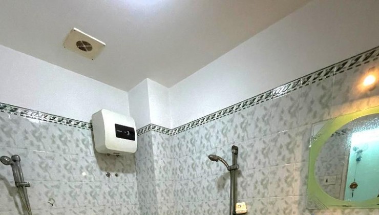 BÁN 75.1 M2 HẺM XE TẢi NI SƯ HUỲNH LIÊN -
CÓ DÒNG TIỀN CHO THUÊ 200 Triệu / 1 NĂM