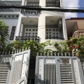 Chính chủ có nhà mới xây cho thuê tại vị trí đẹp TP Thủ Đức : chỉ 8 triệu : có sẵn nội thất