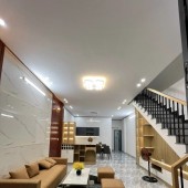 Gấp Chủ Bàn bán nhà 1 lầu 1 trệt Tặng nội thất nhanh nhanh