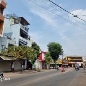 Bán kho xưởng mặt tiền 20,5x54,5m giá 27,5 tỷ TL, MT Bùi Công Trừng, Hóc Môn