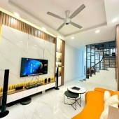 Lô góc, đất phân lô, Việt Hưng, Long Biên - 31 m2, 5 tầng - giá bán 5,1 tỷ