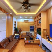 BÁN NHÀ MẶT PHỐ NGUYỄN ĐÌNH HOÀN SIÊU HIẾM 94M2 5 TẦNG 4.7M MẶT TIỀN GIÁ CHÀO 13.9 TỶ CẦU GIẤY