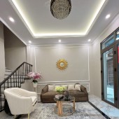BÁN NHÀ XÃ ĐÀN, 33M, 5 TẦNG, KINH DOANH, Ô TÔ ĐỖ CỬA, NGÕ THÔNG, CHỈ NHỈNH 6 TỶ