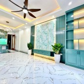 NGUYỄN CHÍ THANH - VỈA HÈ 3 Ô TÔ TRÁNH , DỪNG ĐỖ NGÀY ĐÊM - 50M2 * 5 TẦNG * 6M MẶT TIỀN SIÊU BỀ THẾ , TẦNG HẦM GARAGE Ô TÔ - KHU PHÂN LÔ CÁN BỘ , YÊN