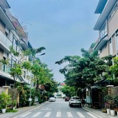 Bán Gấp! Nhà Vip Quận Hai BÀ Trưng, Phố Trương Định, 101m x 5T. Giá 29 tỷ