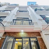 Bán Nhà Nam Dư, Ô tô qua nhà Ngõ Thông Hai Đầu Tiện Ích Bạt Ngàn 
35m2 / 5 Tầng / Mặt tiền 3.6m / Giá 4.7 tỷ