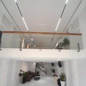 Bán nhà 4 tầng mới xây ngang 5m  - hẻm xe tải đường Lạc Long quân q11 –– giá 10, 9 tỷ - dt 65m2