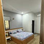 Bán nhà ngang 5,3 m - căn góc 3 mặt tiền hẻm xe hơi đường Nguyễn Tiểu La quận 10  giá 14 tỷ - DT 70 m2