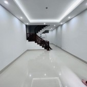 1 căn duy nhất 58.phố # Trần Bình 30* 5 tầng chỉ 5.65 tỷ lại còn thương lượng 

Tặng full nội thất khách sách valy đến ở

 Đường trước nhà rộng 2.5m