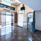 TIN NónG HỔI, Khu Nhà giàu, THẢO Điền Q2, Dt 112m2, ngang 8 dài 17, chỉ 9 tỷ Hơn.