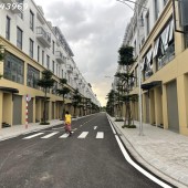 4.7 TỶ  NHÀ 5 TẦNG. LIỀN KỀ NAM SÔNG MÃ.  CENTRAL RIVERSIDE. CĐT: 0966343969