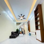 BÁN NHÀ ĐẸP KHÚC THỪA DỤ, CẦU GIẤY, 42M2, 5 TẦNG, 9.45 TỶ, FULL NỘI THẤT, GẦN PHỐ, LHE 0385115799