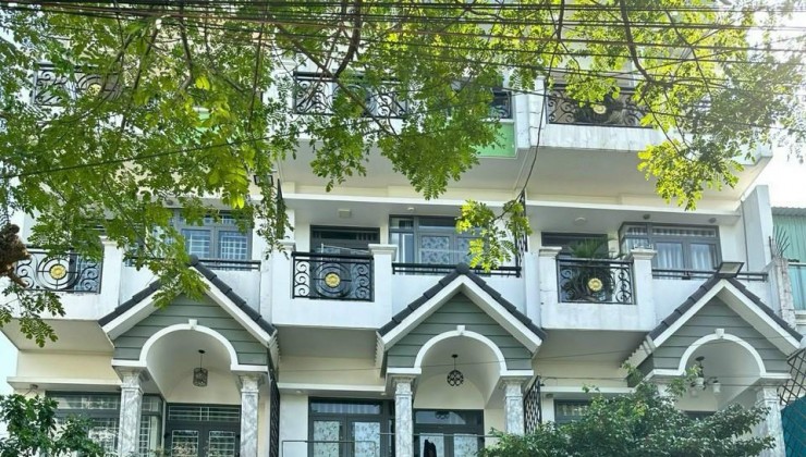 BÁN NHÀ 4 TẦNG ĐƯỜNG TÔ KÝ - SỔ ĐẸP - HẺM TO 6M THÔNG - OTO TRÁNH - diện tích S GẦN 80M2, GIÁ CHỈ 5 TỶXX