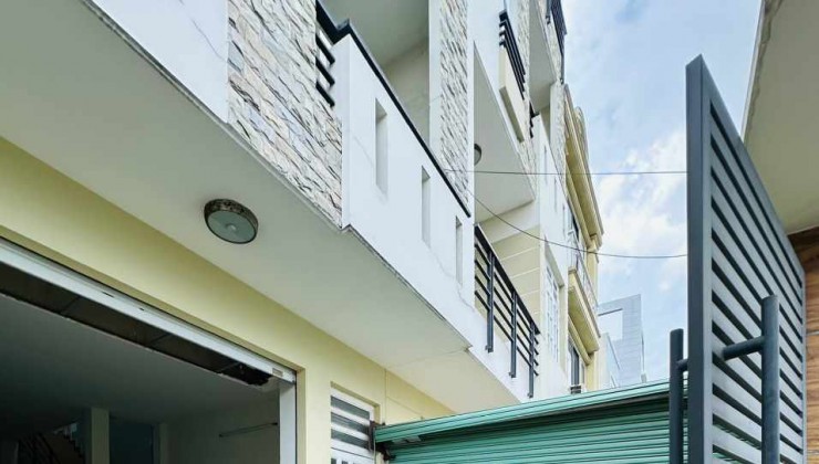 BÁN 
NHÀ  ĐƯỜNG NGUYỄN DUY TRINH - PHÚ HỮU - THỦ ĐỨC 180M2 ( 10 X 18 ) 4 TẦNG - 8PN -XE HƠI NGỦ TRONG NHÀ