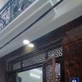 SIÊU PHẨM LĨNH NAM, 5 TẦNG MỚI KÍNH COONG, NGÕ NÔNG RỘNG THOÁNG, SÁT PHỐ. 4.8 TỶ