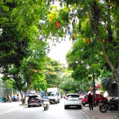 Bán nhà Nguyễn Khánh Toàn, 120m mt 6m, ngõ thông, gara oto, kinh doanh, 28 tỷ