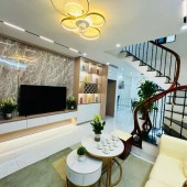 HÀNG HIẾM TRUNG TÂM BA ĐÌNH 44M/4 TẦNG 5 TỶ. DIỆN TÍCH RỘNG FULL NỘI THẤT NHÀ MỚI ĐẸP