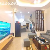 Bán Nhà Phố Kim Mã, Ba Đình, DT 35m2, 5.5 Tầng, MT Hơn 4m, Nhà 2 Mặt Ngõ Thông, Nhỉnh 6 Tỷ.