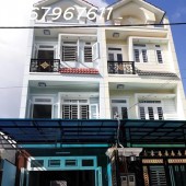 NHÀ MỚI ĐẸP Ở NGAY - KHU PHÂN LÔ TOÀN NHÀ ĐẸP - SÁT QUỐC LỘ - NGAY UỶ BAN Q12