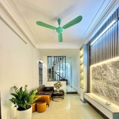 Bán GẤP! Nhà đẹp phố Đàm Quang Trung, ô tô gần, DT 31m x 5T, MT 4.1m, nhỉnh 4 tỷ