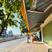 NGAY CHỢ GÒ XOÀI - VỊ TRÍ KINH DOANH ĐỈNH - NHÀ 2 MẶT TIỀN - 88M NGANG BỀ THẾ 8M GIÁ 10.3 TỶ TL