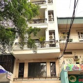 Chính chủ bán mặt phố Hồ Tây, 8 tầng, diện tích đất 180m2; dòng tiền 2 tỷ năm