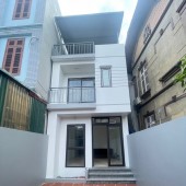 SIÊU RẺ -75M - 6.X TỶ - NHÀ ĐẸP THƯỢNG THANH - SÂN VƯỜN - 3 THOÁNG - GẦN Ô TÔ - Ở LUÔN, VÔ VÀN TIỆN ÍCH.