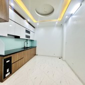 Bán Nhà Tập Thể - Lương Định Của, Đống Đa, 60m2, 1.9 Tỷ, Nhà Mới, OTO