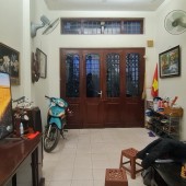 Nhà 4 tầng Dân xây gần chợ Ngọc Lâm, tiện ích vô cùng giá chỉ hơn 98 tr/m, 60m, nhỉnh 5 tỷ