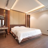Bán nhà giá đầu tư Lạc Long Quân, Tây Hồ 256m - giá 38 tỷ - ngõ ôtô, cách mp 10m.