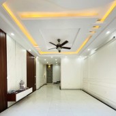 BÁN NHÀ TRẦN QUANG DIỆU,TT ĐỐNG ĐA, DT 35M2 5 TẦNG, NHÀ ĐẸP MÊ LY_NGÕ THÔNG_KINH DOANH_THIẾT KẾ HIỆN ĐẠI _NỘI THẤT XỊN XÒ_GẦN Ô TÔ TRÁNH_NHỈNH 7 TỶ