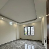 HIẾM CÓ KHÓ TÌM - SỞ HỮU NGAY HỘ KHẨU HÀ ĐÔNG CHỈ TỪ 2.55 TỶ - 5T - Ô TÔ QUA NHÀ