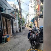 Bán nhà gần HXH Quận 10, Thành Thái, 30m2, 2 tầng, 4,2 tỷ (TL)