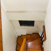 Lý Nam Đế Ô TÔ Tránh Kinh Doanh MT 4M 22M2 4 Tầng 13.5 Tỷ  Mặt Đường Thông