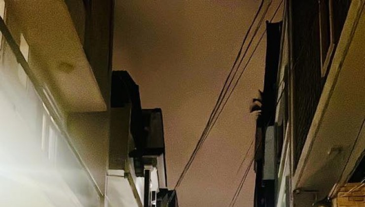 GIÁP TÂN PHÚ - HẺM XE HƠI - 4 TẦNG BTCT - LÔ GÓC 121M NGANG 11 GIÁ 8TỶ3 TL