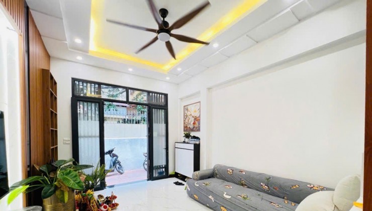 CỰC HIẾM PHỐ THÁI HÀ, NHÀ DÂN XÂY, Ở VIP, 46M, 8.5 TỶ.