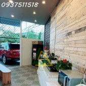 CHO THUÊ VILLA SÂN VƯỜN FULL NỘI THẤT ĐƯỜNG VẠN HẠNH - P8 - ĐL