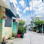 BÁN ĐẤT TẶNG NHÀ LÔ GÓC ĐẦY ĐỦ CÔNG NĂNG 5M x20M Ô TÔ ĐẬU CỬA THÔNG THOÁNG BAO ĐẦU TƯ  CHỈ NHỈNH 4 TỶ