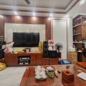 Bán nhà ngõ phố MInh Khai , Hai Bà Trưng ngõ nông rộng xe ô tô qua nhà