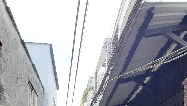 Nhà cấp 4 diện tích khủng, nở hậu cách MT 50m Dương Bá Trạc P2Q8. Giá 6,4 tỷ bớt lộc