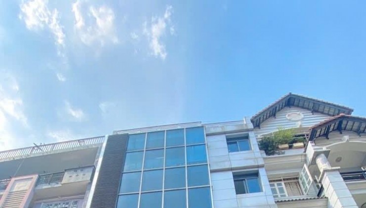 BÁN TÒA NHÀ VP 1 HẦM 7 TẦNG KHU SÂN BAY BẠCH ĐẰNG P2 TÂN BÌNH DT 230M2 DÒNG TIỀN 2,5 TỶ/NĂM
