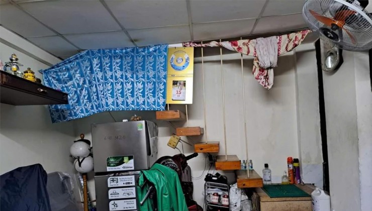 CHỈ HƠN 2 TỶ CÓ ĐƯỢC HỘ KHẨU SÀI GÒN - NHÀ ĐẸP BTCT - VÀO Ở NGAY - HOÀN CÔNG ĐỦ