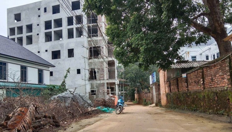 Hàng HOT mở bán lô đất đẹp dt 40m2 trung tâm xã tiên phương chương mỹ
 cách quốc lộ 6 - 500m
