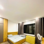 Bán nhà phố Đào Tấn 30m, 5 tầng, mặt tiền 4,4m giá 6,85 tỷ nhà đẹp ở ngay ( thương lượng )