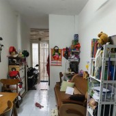 NHÀ ĐẸP QUẬN 10 - HOÀN CÔNG ĐỦ - DTSD 40M2 - HẺM BA GÁC - KHU DÂN TRÍ CAO NHỈNH 3 TỶ