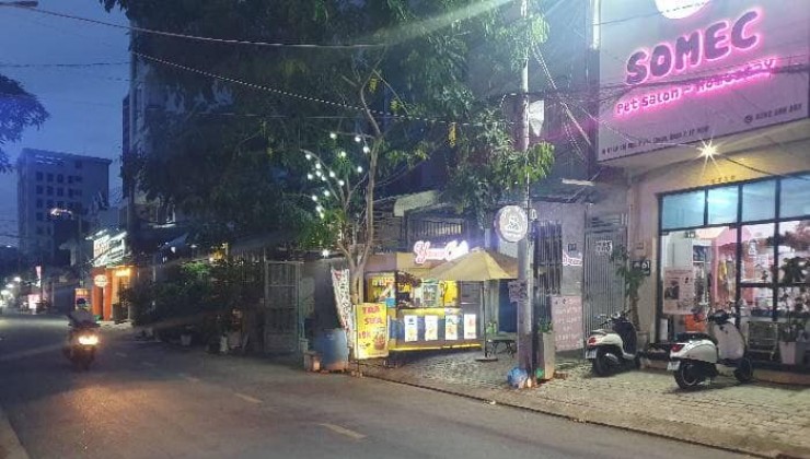 NHÀ MẶT TIỀN LÊ THỊ CHỢ QUẬN 7 - 136m2 ( 2 CĂN) - 4 TÀNG - 16TY9